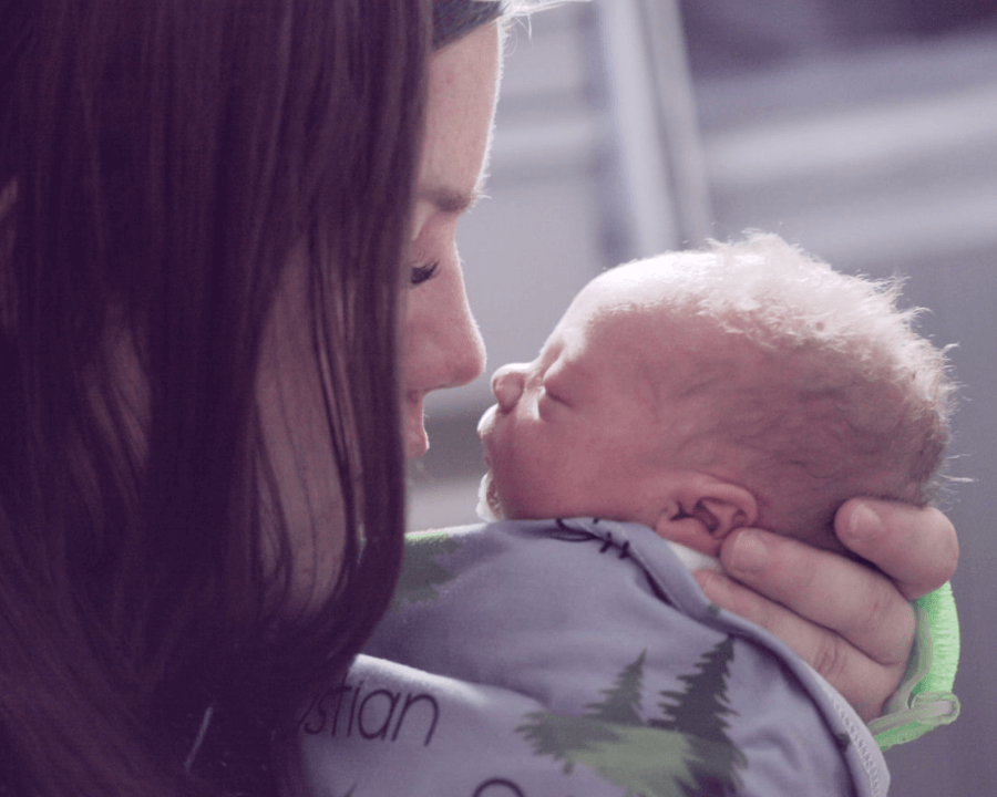 A Postpartum Therapist Shares Top Resources for New Mothers
